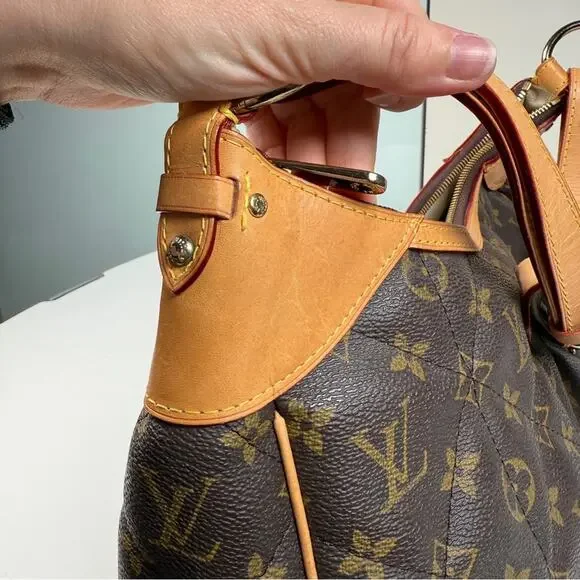 Louis Vuitton Monogram Étoile City Shoulder Bag – 2008 Collection - Picture 12 of 16